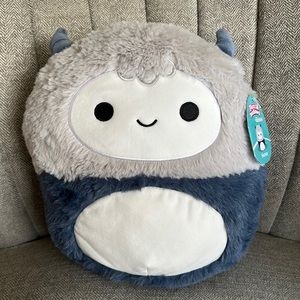 NWT Horace 12” Squishmallow Fuzzamallow